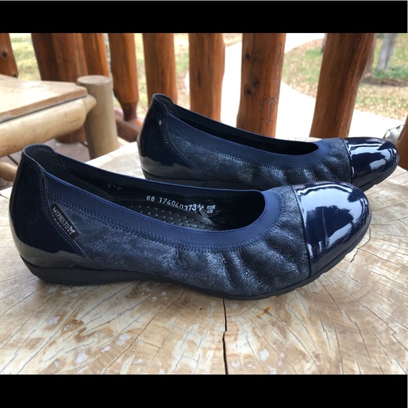 Mephisto Elettra Ballet Flat Navy Leather 7 M - Picture 3 of 8